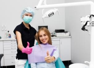 Revisión en consultorio dental